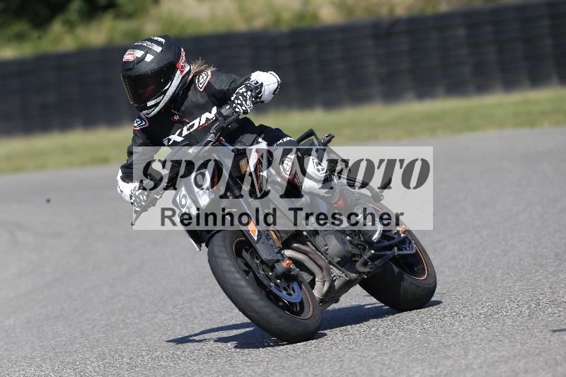 /Archiv-2025/49 26.08.2025 Cornu Master School ADR/gruen-vert/60